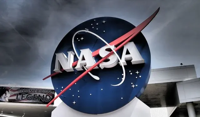NASA, Çin vatandaşlarının uzay programlarında çalışmasını yasakladı, girişler engellendi