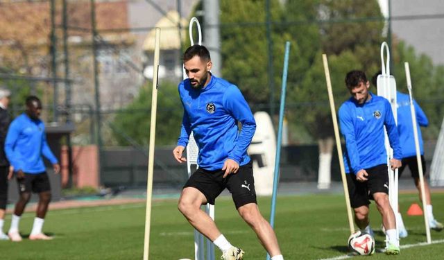 Manisa FK’da Pendikspor mesaisi sürüyor