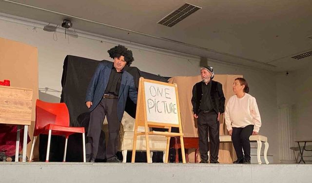 Sarıgöl’de tiyatro etkinliği büyük beğeni topladı