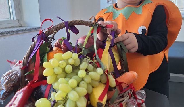 Ana sınıfı öğrencileri bankada tasarrufla tanıştı