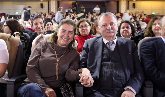 Yunusemre'de Sevgililer Günü'ne özel muhteşem konser