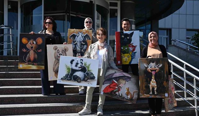 Manisa Büyükşehir Belediyesinden minik hastalara 23 Nisan morali