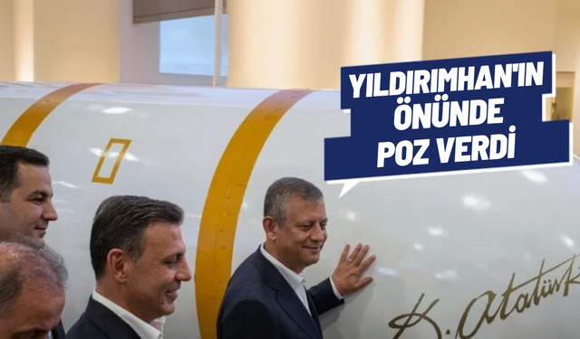 Özgür Özel, SAHA 2026 Fuarı'nda: Yıldırımhan'ın önünde poz verdi
