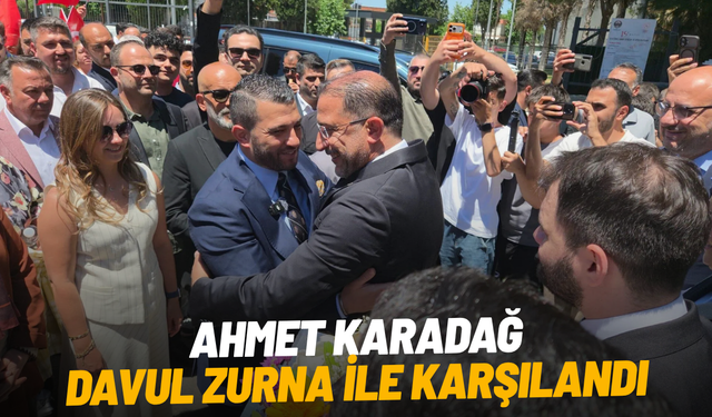 AK Parti'ye katılan Ahmet Karadağ'a coşkulu karşılama
