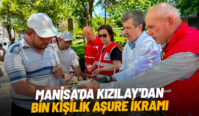 Manisa'da Kızılay'dan bin kişilik aşure ikramı
