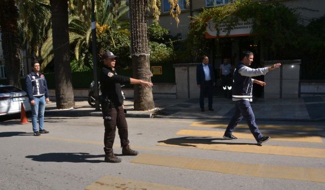 Manisa’da okul çevrelerinde sıkı denetim