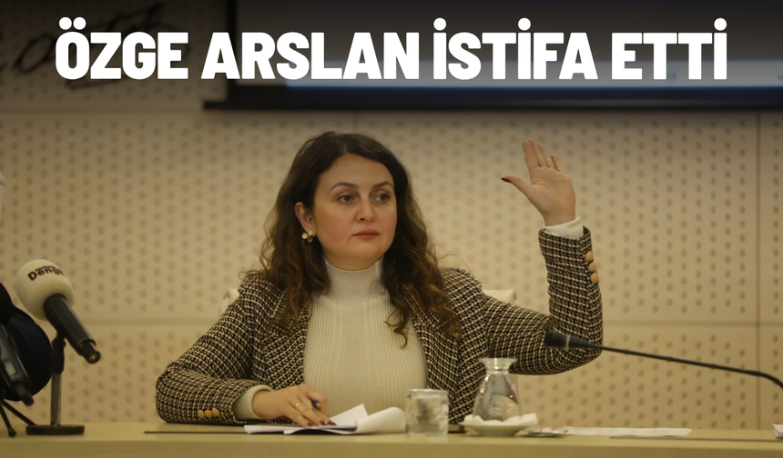 Özge Arslan, Yunusemre Belediye Başkan Yardımcılığı görevinden istifa etti
