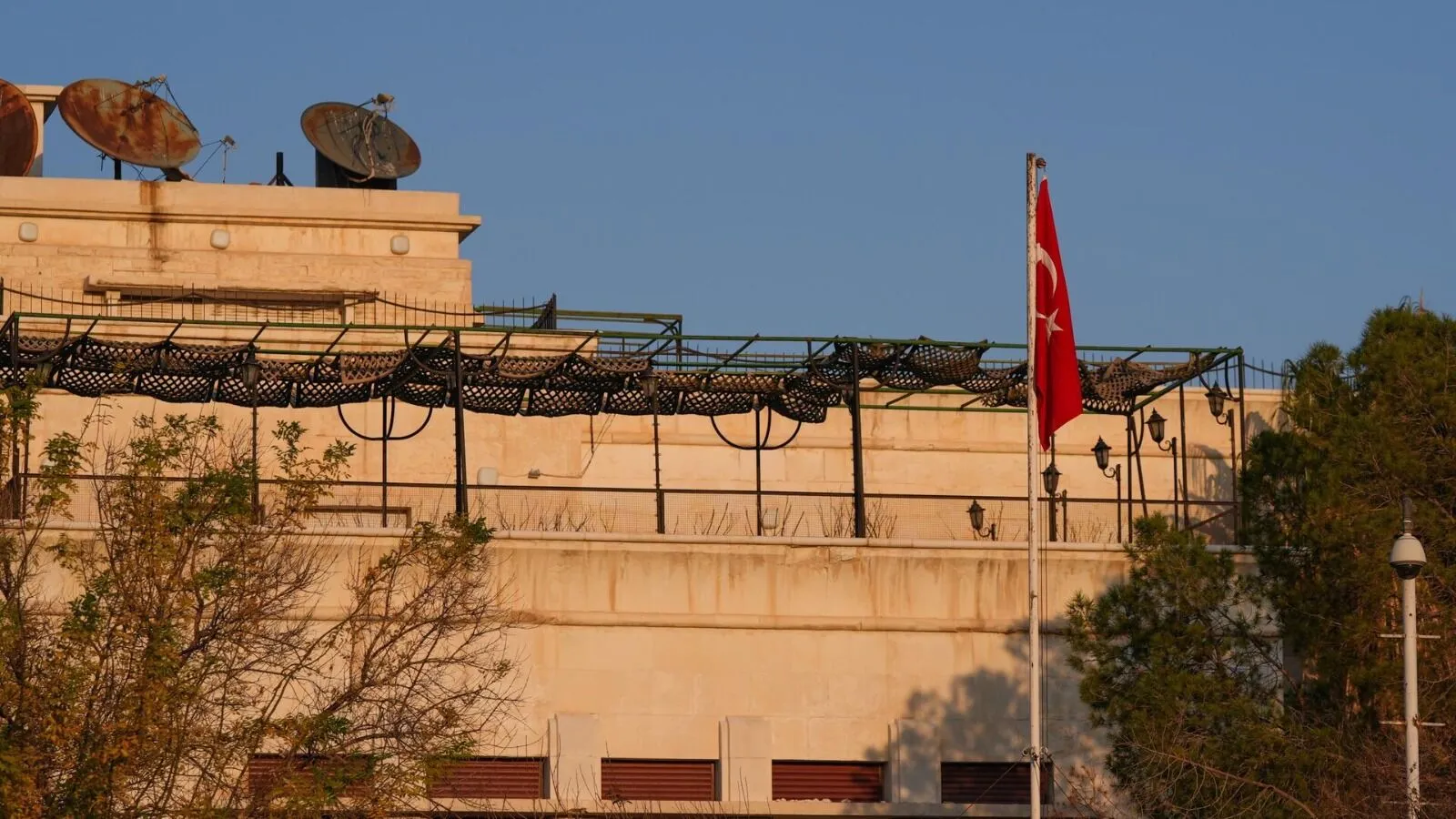 Turkiye Sam Buyukelciligini Yeniden Acti 1