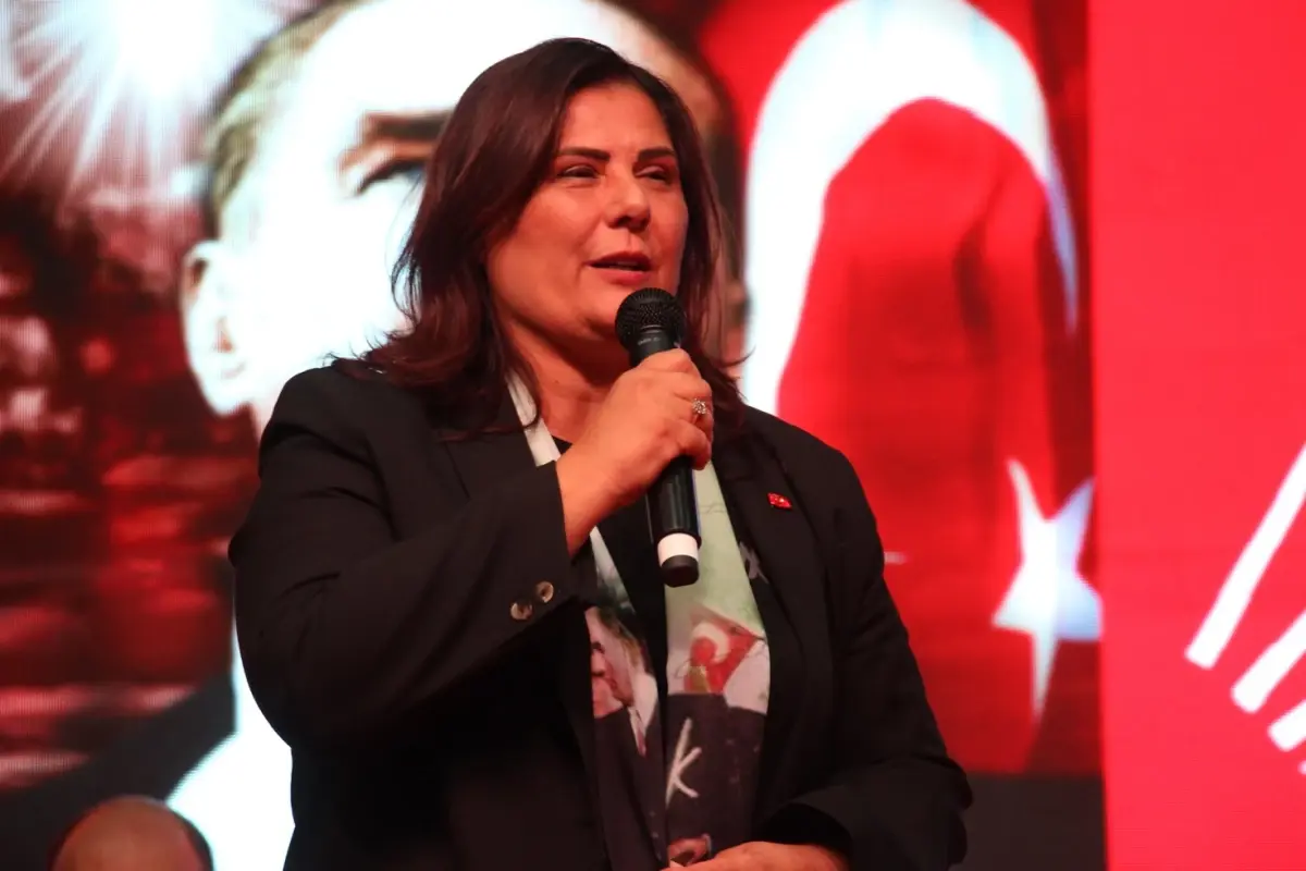 Chp Li Vekil Dogruladi Ozlem Cercioglu Ak Parti 18941600 732 Amp