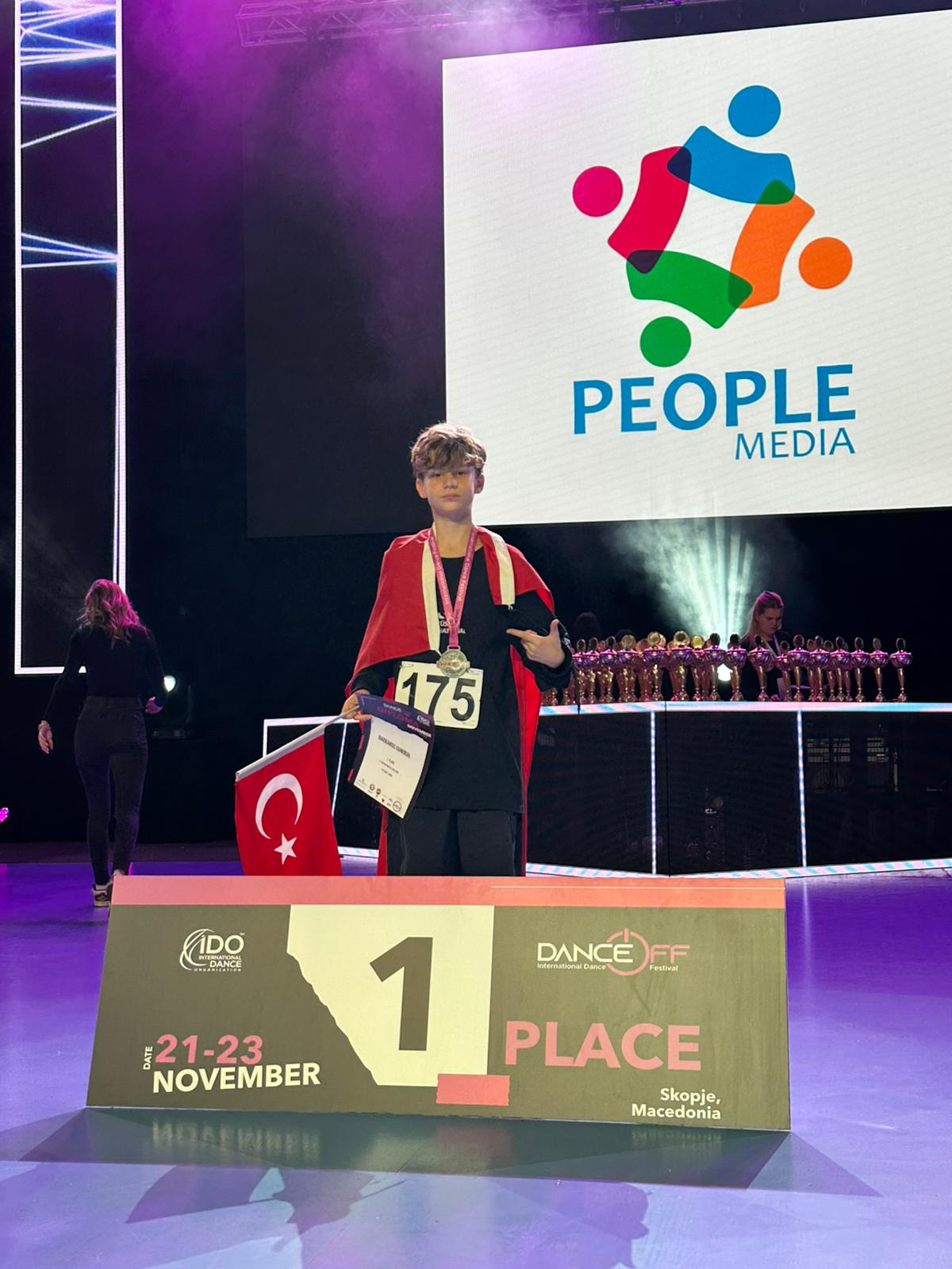 I M G 20251126 W A0076