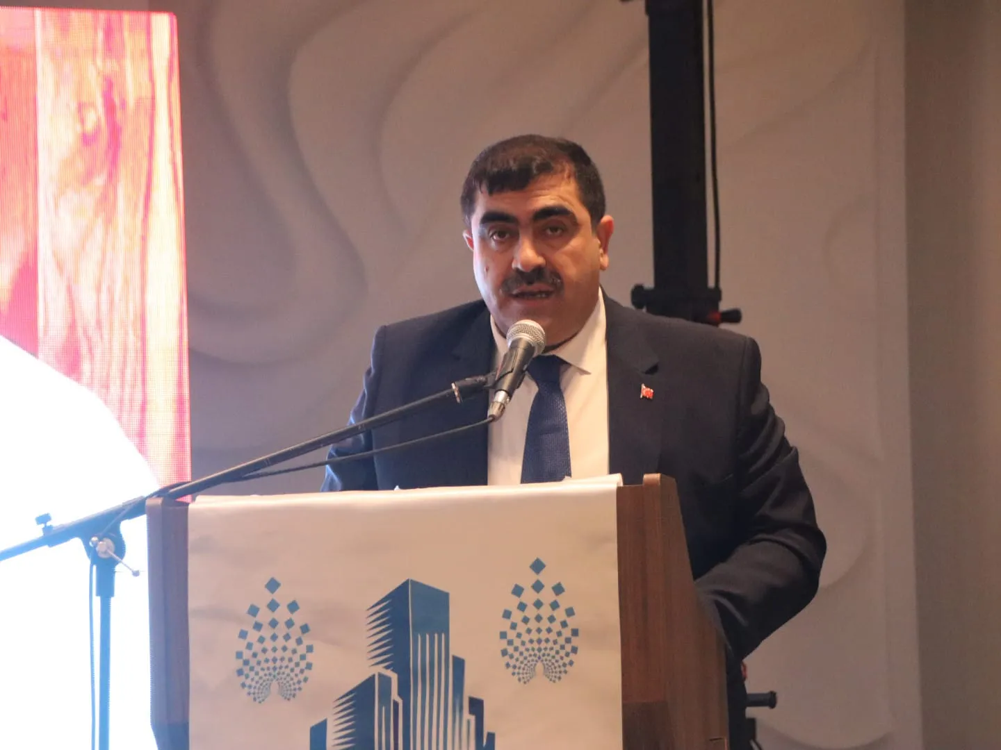 F67F802E 8862 45Fc 952F Fa51A80A6155 69Af0D64C51Ee