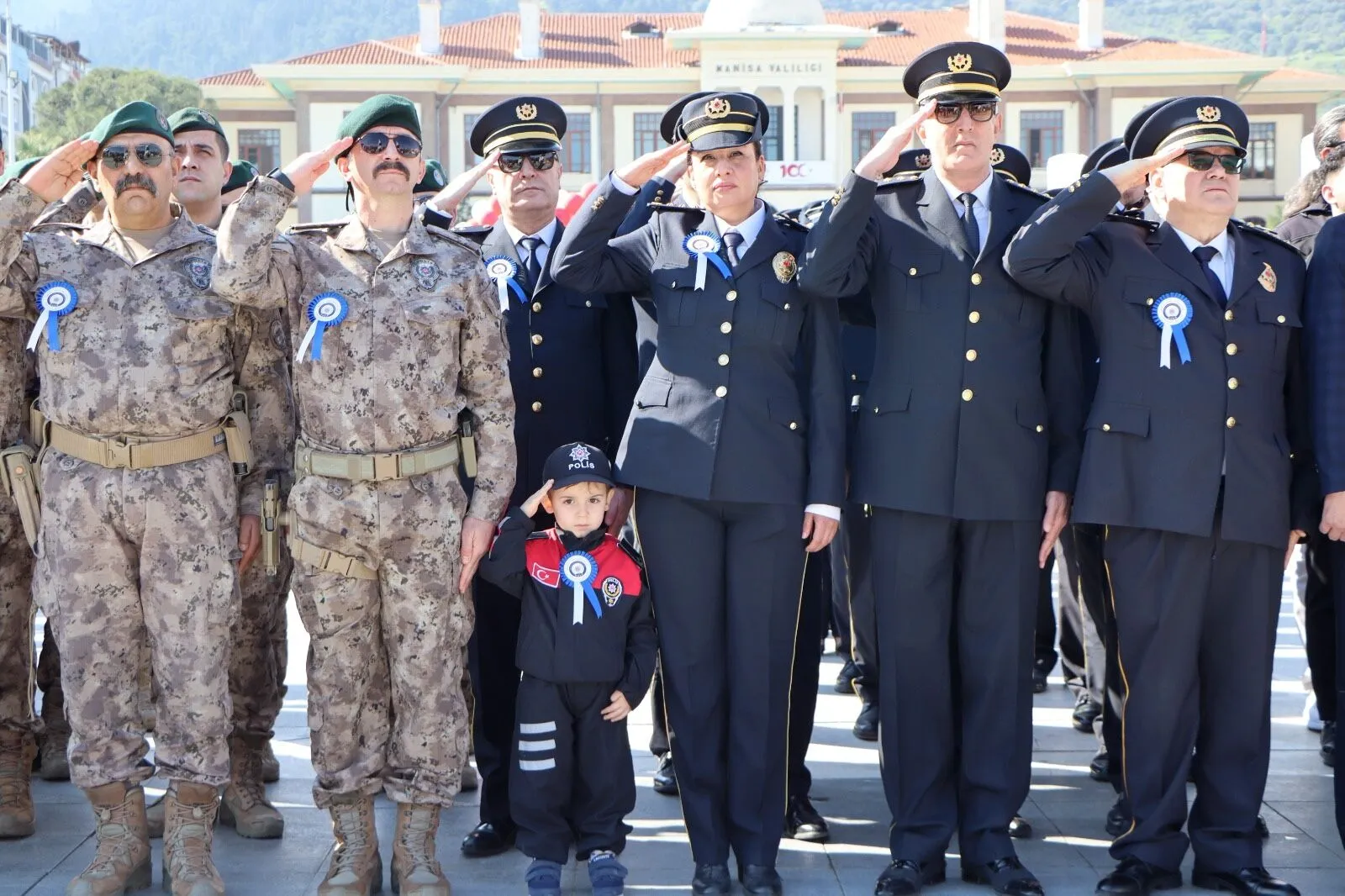 A A 20260410 41069728 41069722 M A N I S A D A T U R K P O L I S T E S K I L A T I N I N 181 K U R U L U S Y I L I K U T L A N D I