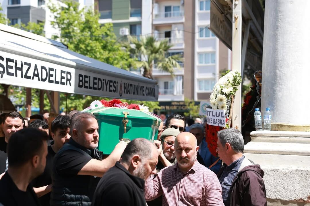Merhum Başkanımız Ferdi Zeyrek’in Amcası Arif Zeyrek’in Kıymetli Eşi, Merhume Nuray Zeyrek Için (2)