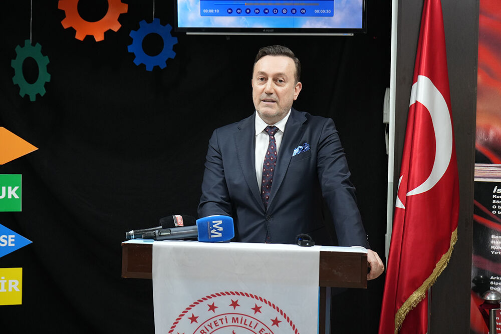 D S C06751
