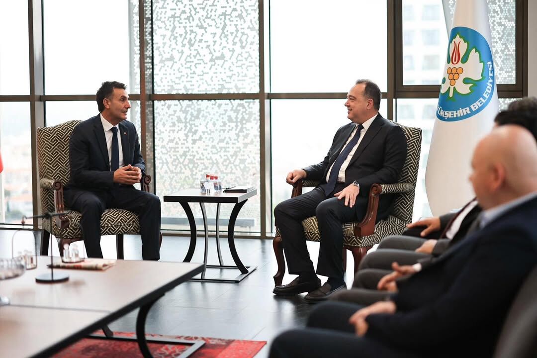 Şehrimiz Için Canla Başla Çalışan Mesai Arkadaşlarımızın Emeklerinin Karşılığını En Iyi Şekilde (1)